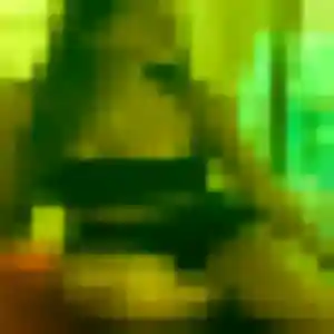 Urielle, 29 ans, connectée à Albert pour une rencontre coquine
