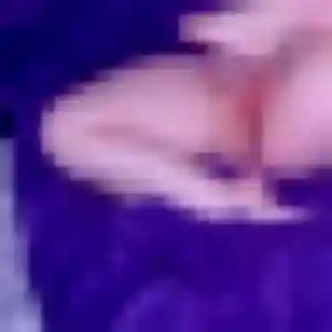 Francine, 25 ans, connectée à Apt pour une rencontre coquine