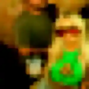 Monique, femme de 20 ans propose rencontre sexe à Arpajon