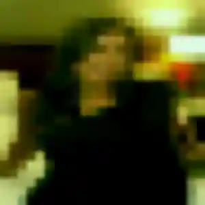 Rencontre Romane, 45 ans à Aÿ-Champagne en privé