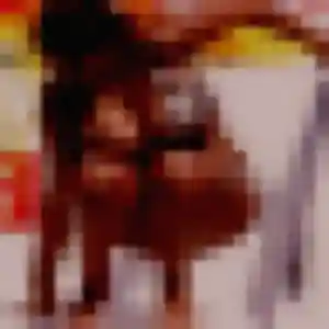 Yvonne (24 ans) à Ballan-Miré cherche une rencontre ce soir