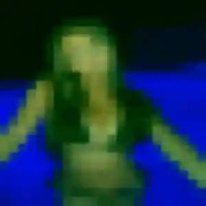 Bertille, 27 ans, connectée à Bassens pour un rencontre sexe