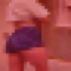 rencontre sexe à Bastia : photo de Laura, 19 ans - accès libre