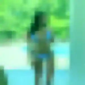 Nadia, fille de 19 ans propose rencontre sexe à Biscarrosse