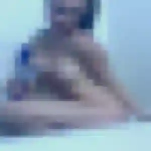 Yannick, 43 ans, en ligne à Bry-sur-Marne pour un rencontre sexe