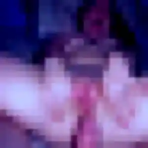 Charmante Louise, 41 ans à Calvi - voir sa photo