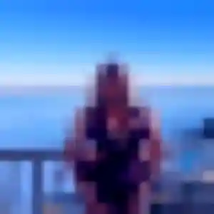 Whitney, 27 ans, en ligne à Canohès pour une rencontre coquine