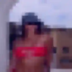 Rejoins Rachel, 19 ans à Carmaux en t'inscrivant