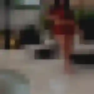 Photo de Berenice à Carqueiranne (30 ans) - rencontre sexe anonyme