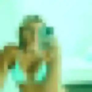 Charmante Lise, 23 ans à Caussade - la contacter