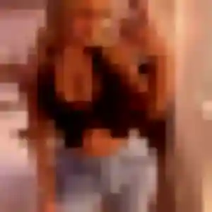 Contacte Ornella, 28 ans à Champagne-au-Mont-d'Or gratuitement