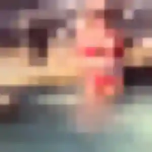Augustine, 22 ans, en ligne à Champagnole pour un rencontre sexe