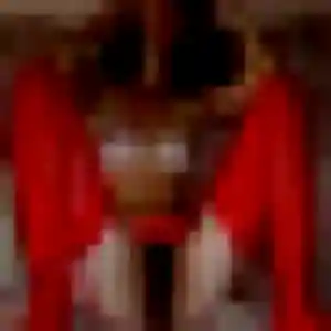Elise, femme de 19 ans propose rencontre sexe à Charleville-Mézières