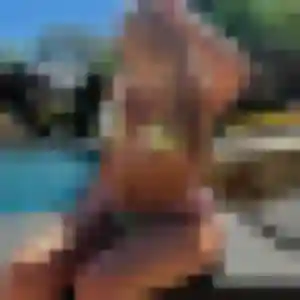 Photo de Yvette à Châteaulin (21 ans) - rencontre sexe gratuit