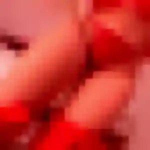 Gladys, 32 ans, connectée à Châtillon pour une rencontre coquine