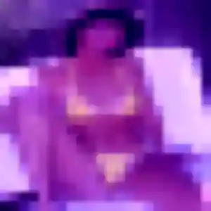 Emma, 37 ans, cherche un rencontre sexe à Châtillon-sur-Seine