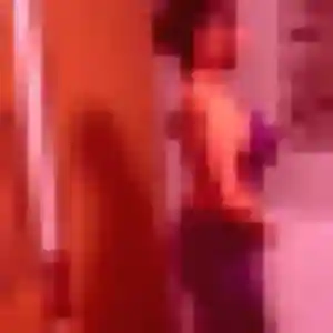 Veronique, 20 ans, en ligne à Chazelles-sur-Lyon pour un rencontre sexe
