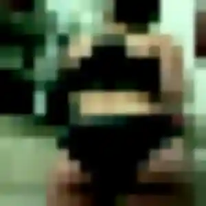 Photo de Amira à Cherbourg-en-Cotentin (25 ans) - rencontre sexe anonyme