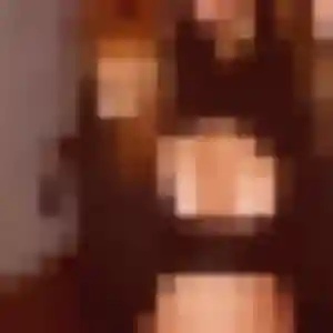 Anne-Charlotte (23 ans) à Chevilly-Larue propose une rencontre ce soir