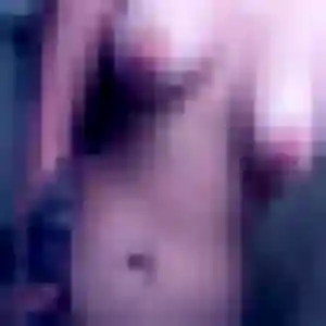Julie, 37 ans, cherche un rencontre sexe à Choisy-le-Roi