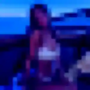 Wanda, 19 ans, connectée à Condat-sur-Vienne pour une rencontre coquine