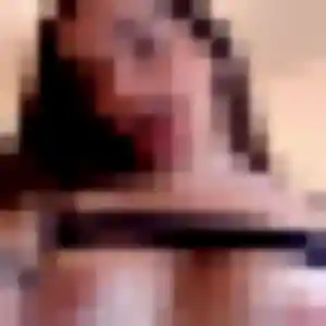 Louisa, 44 ans, cherche un rencontre sexe à Coulaines