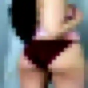 Découvre Elsa, 28 ans à Coursan en privé