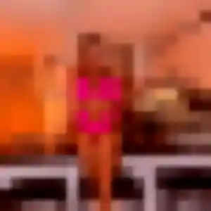Rejoins Flore, 44 ans à Cranves-Sales en t'inscrivant