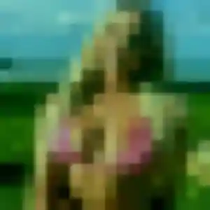 Amira, 35 ans, connectée à Cugnaux pour un rencontre sexe
