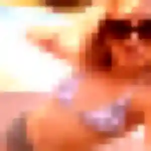 Colombine, 41 ans, en ligne à Dinan pour une rencontre coquine