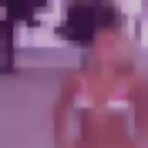 Découvre Rebecca, 26 ans à Divonne-les-Bains gratuitement