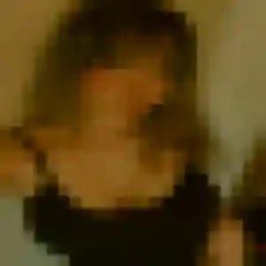 Contacte Noura, 24 ans à Dole gratuitement