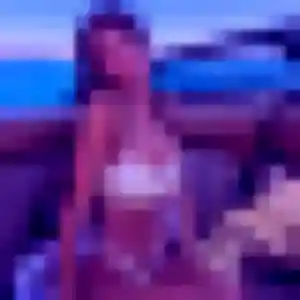 Henriette, femme de 23 ans cherche rencontre sexe à Ensuès-la-Redonne