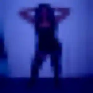 Rebecca, 19 ans, en ligne à Épernay pour une rencontre coquine