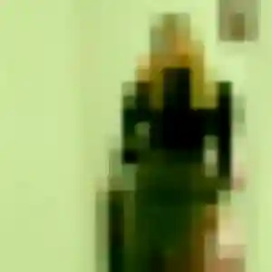 Photo sexy de Louise, 19 ans à Épernon - rencontre coquine