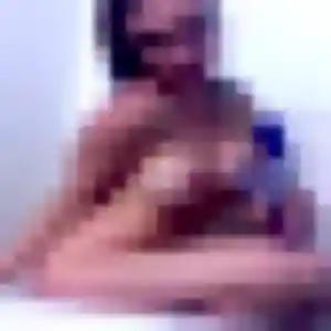 Blandine, fille de 28 ans propose rencontre sexe à Gières