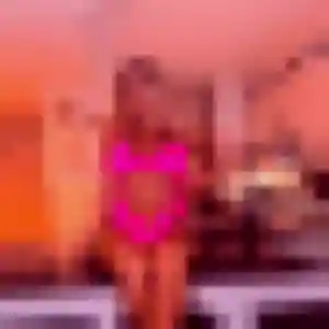Muriel (21 ans) à Grenay attend un rencontre sexe ce soir