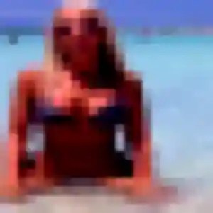 Photo exclusive de Anne-Sophie, 22 ans à Hérouville-Saint-Clair - rencontre sans lendemain