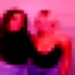 Naomi, fille de 24 ans propose rencontre sexe à Istres