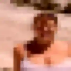 Naomi, 39 ans, dispo pour rencontre sexe à Jouars-Pontchartrain