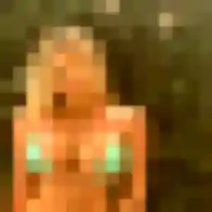 Charmante Raphaelle, 43 ans à La Ferté Macé - la contacter