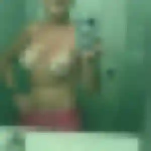 Olympe, 35 ans, connectée à La Talaudière pour une rencontre coquine