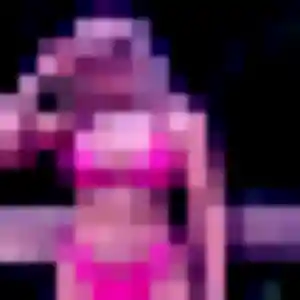 Charmante Malika, 22 ans à Laon - voir sa photo