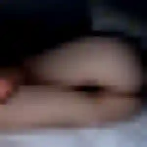 Inaya, 23 ans, connectée à Le Cendre pour une rencontre coquine