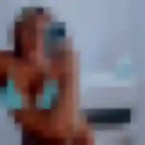 Sabrina de Le Loroux-Bottereau, 23 ans - rencontre sexe en toute liberté