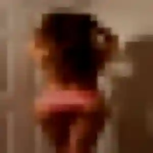 Photo de Geraldine à Léguevin (45 ans) - rencontre sexe anonyme