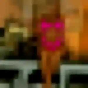 Nelly (32 ans) à Les Avirons cherche une rencontre ce soir