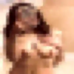 Découvre Gisele, 19 ans à Lézignan-Corbières gratuitement