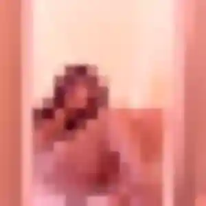 Colombine, femme de 22 ans cherche rencontre sexe à Lillebonne