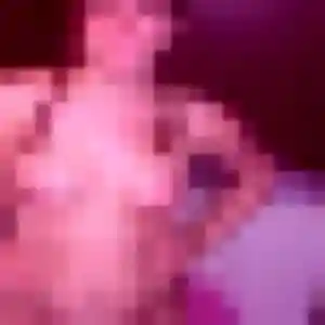 Lina de Lons-le-Saunier, 22 ans - rencontre sexe en toute liberté